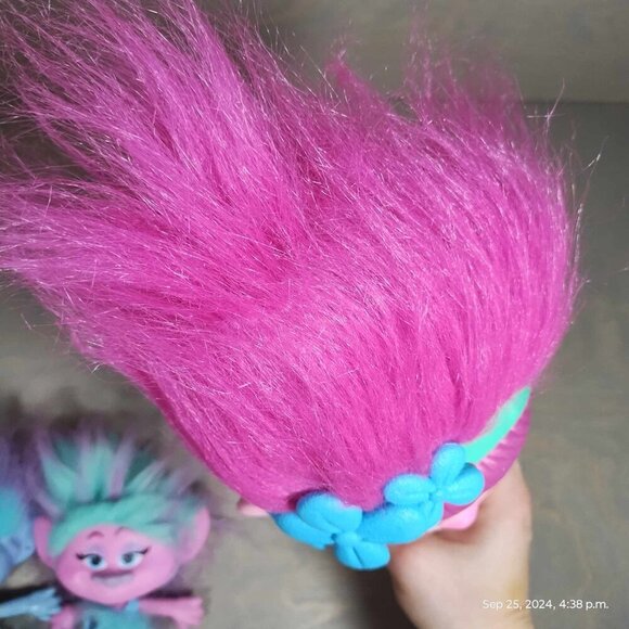 13" Poppy Doll and dreamworks trolls world tour twins bundle deal - Picture 13 of 15